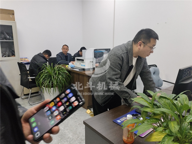 节能的连续式枣核芭乐视频APP在线观看为客户的考察之旅画上句号